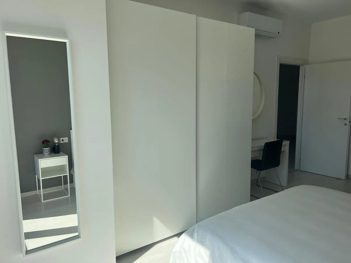 Casa Vacanza Luna Milan 0*,