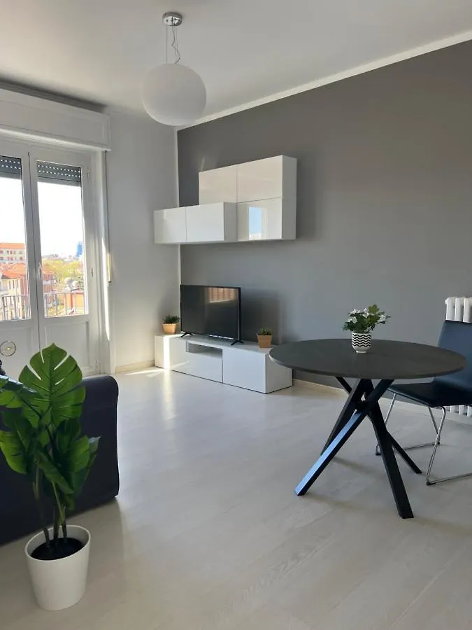 Casa Vacanza Luna Milan Apartment
