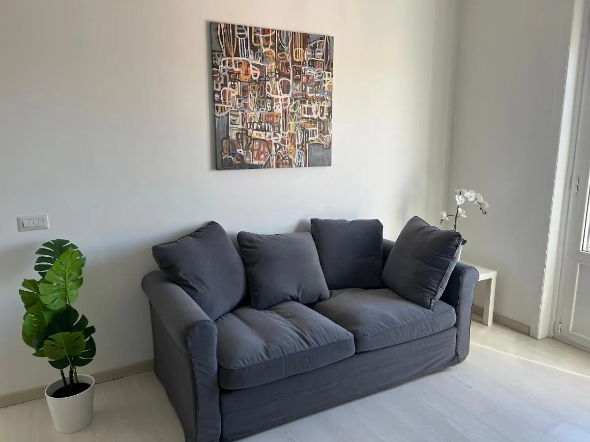 Apartment Casa Vacanza Luna Milan